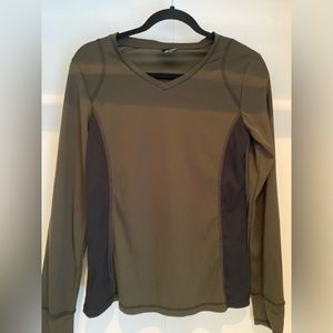 9.84 sport top by Bruny Surin